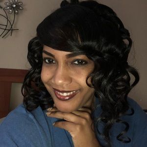 Meet your Posher, Vicki